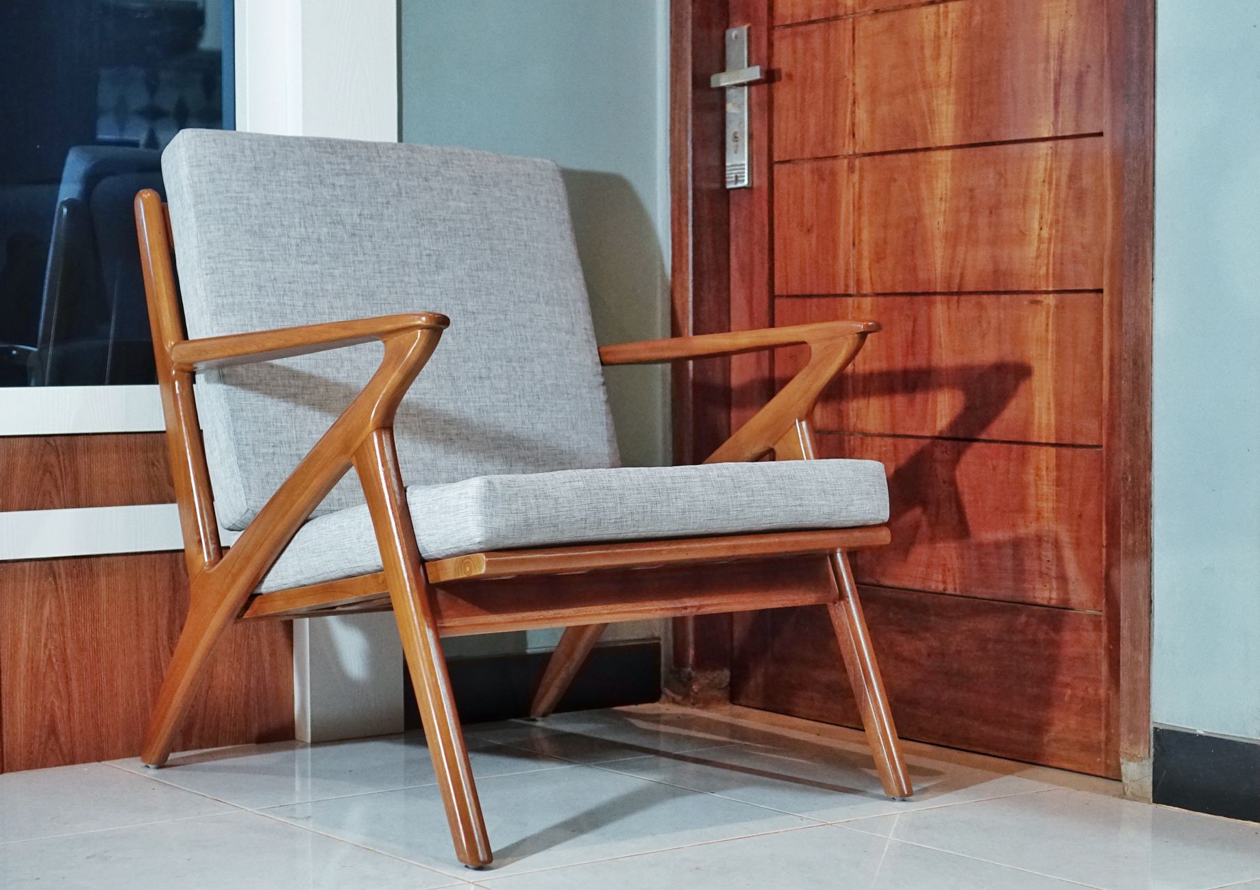 Tweedehands design meubels kopen zonder miskoop